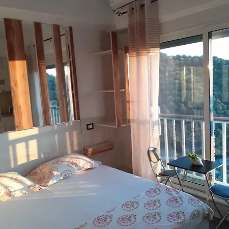 Apartment Oliven *